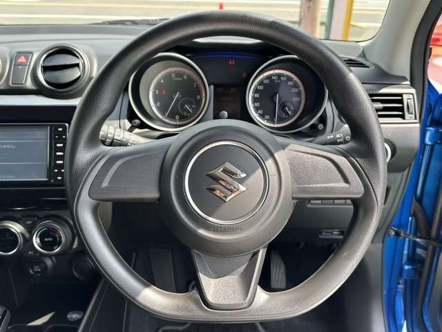 Suzuki SWIFT 2018-01 17480-7