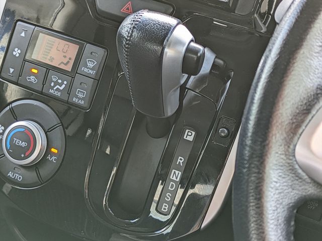 Daihatsu TANTO CUSTOM 2014-03 6343-13