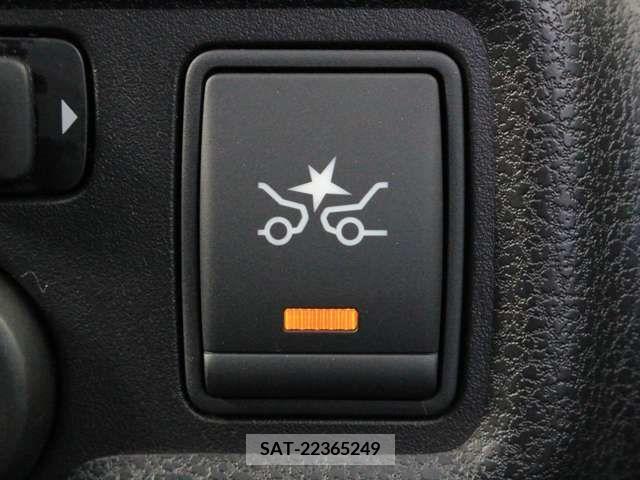 Nissan NOTE 2015-03 238191-3
