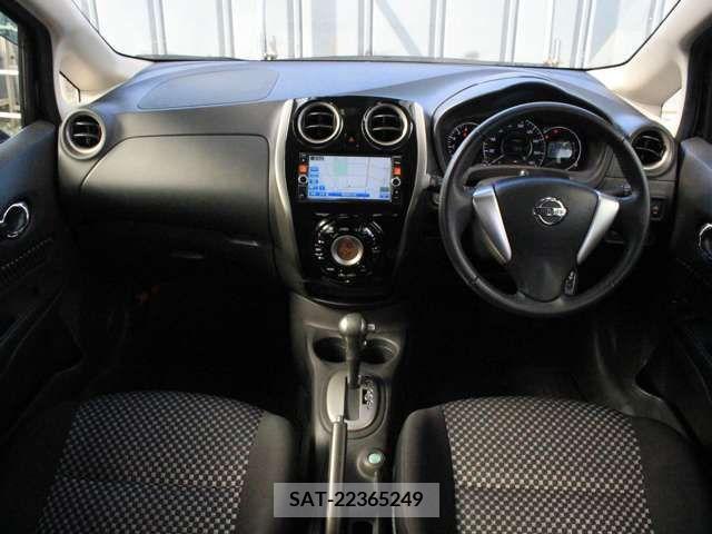 Nissan NOTE 2015-03 238191-1