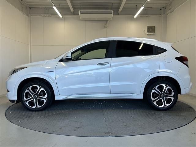 Honda VEZEL 2016-03 183716-7
