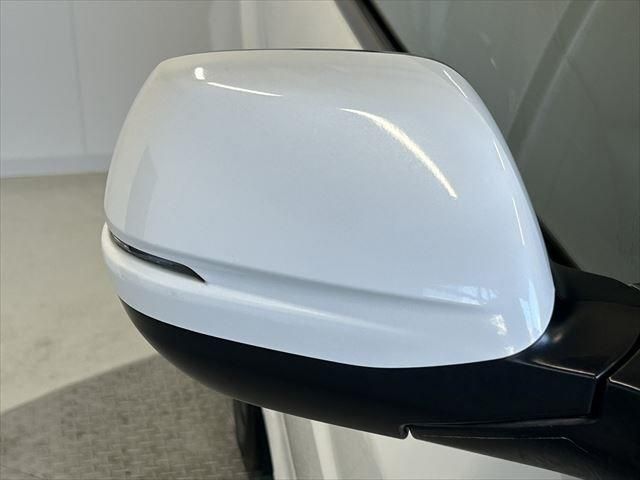 Honda VEZEL 2016-03 183716-13