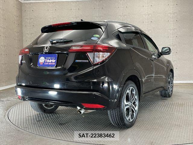 Honda VEZEL 2014-12 214160-3