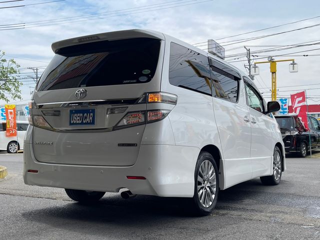 Toyota VELLFIRE 2013-12 7039-2