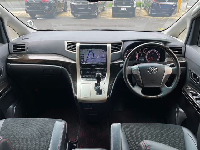 Toyota VELLFIRE 2013-12 7039-15