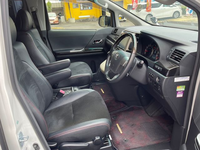 Toyota VELLFIRE 2013-12 7039-1