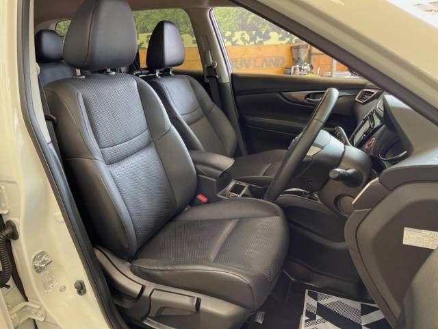 Nissan X-TRAIL 2016-09 9913-8