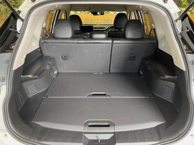 Nissan X-TRAIL 2016-09 9913-10