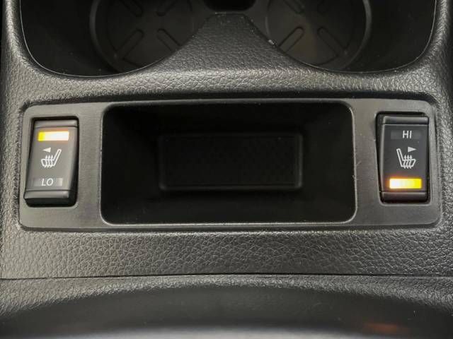 Nissan X-TRAIL 2016-09 9913-6