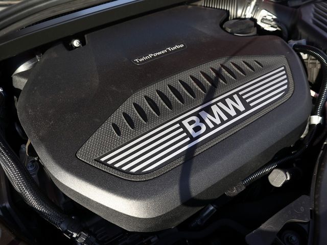 Bmw 2 SERIES 2021-08 28370-29