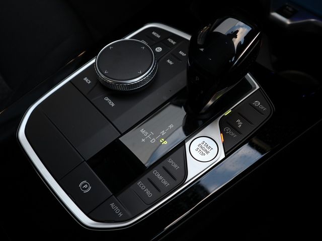 Bmw 2 SERIES 2021-08 28370-26