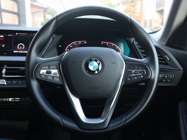 Bmw 2 SERIES 2021-08 28370-19