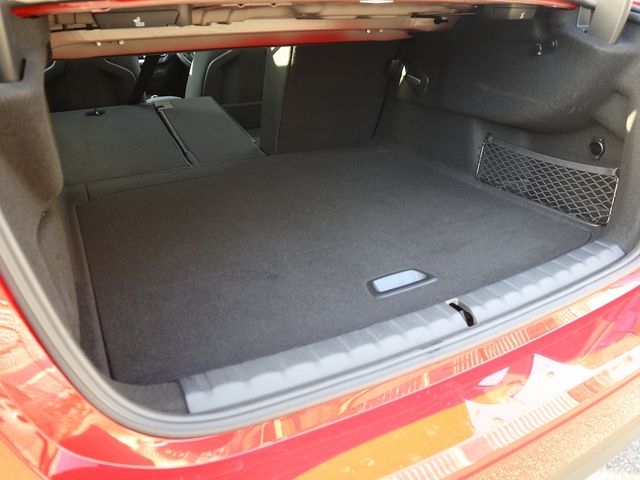 Bmw 2 SERIES 2021-08 28370-7