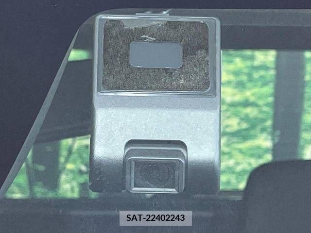 Toyota Pixis Mega 2021-07 366153-6