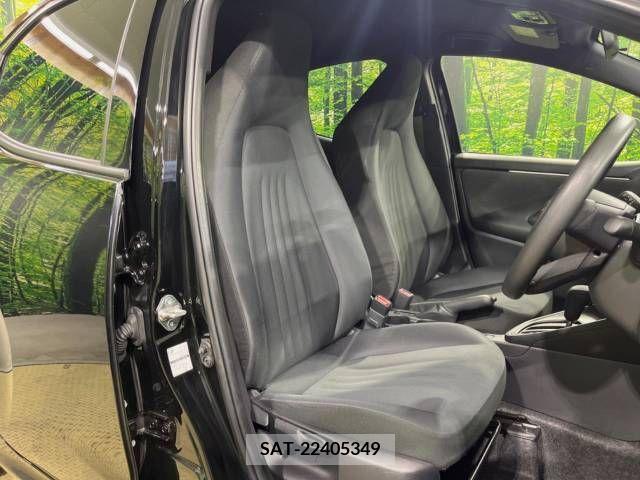 Toyota YARIS 2022-03 375003-8