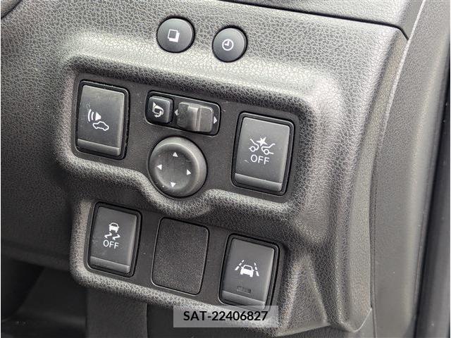 Nissan NOTE 2017-05 305345-13