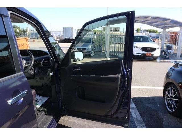 Nissan SERENA 2016-09 23667-8