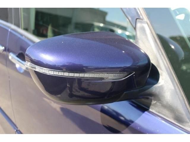 Nissan SERENA 2016-09 23667-6