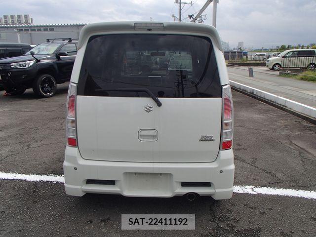 Suzuki WAGON R 2006-04 371008-7