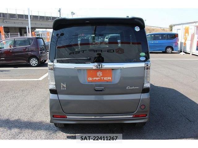 Honda N BOX CUSTOM 2015-10 372655-7