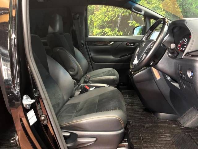 Toyota ALPHARD 2020-08 5464-9