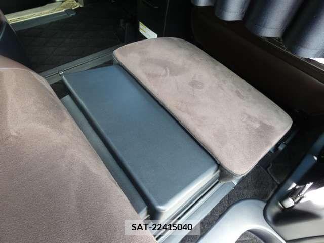 Toyota ESTIMA 2019-01 359864-25