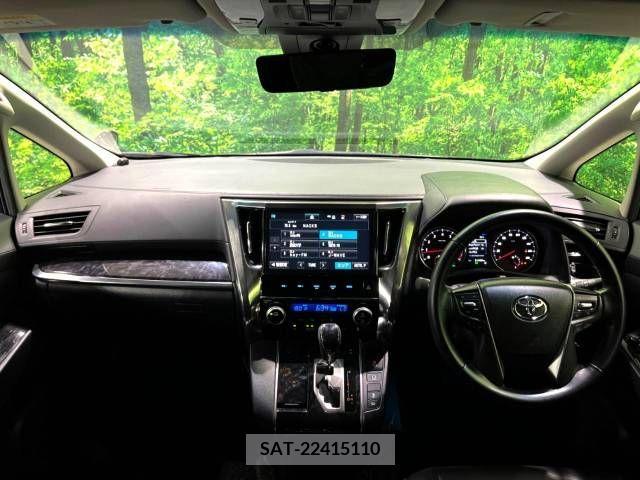 Toyota VELLFIRE 2018-01 343944-1