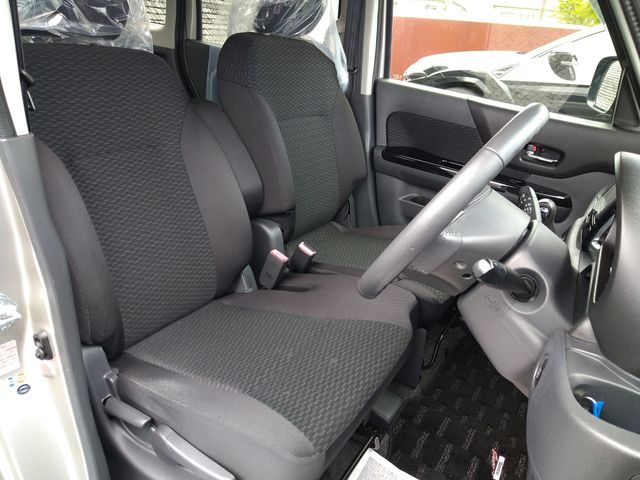 Suzuki SPACIA 2014-12 7698-11