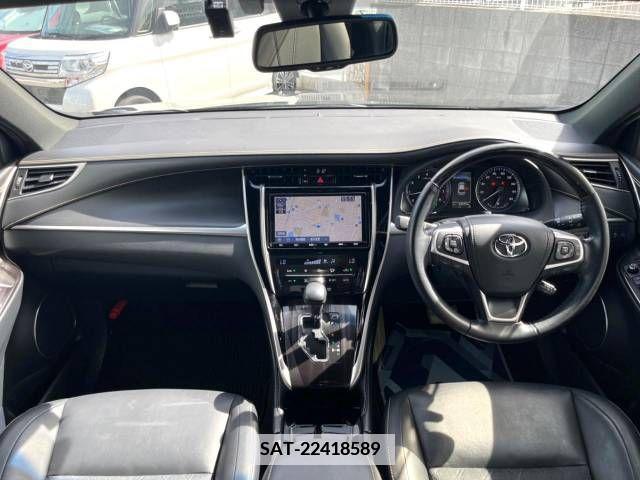 Toyota HARRIER 2019-07 348225-1