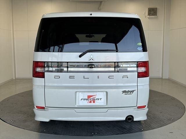 Mitsubishi DELICA D5 2012-12 194065-5