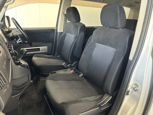 Mitsubishi DELICA D5 2012-12 194065-22
