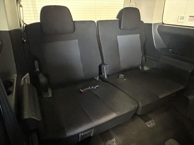 Mitsubishi DELICA D5 2012-12 194065-21