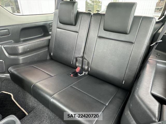 Suzuki JIMNY 2016-02 380752-23