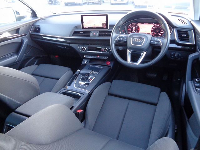 Audi Q5 2019-06 185580-9