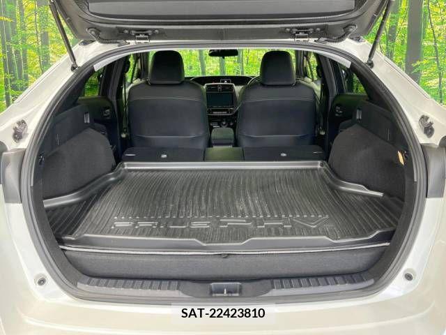 Toyota PRIUS PHV 2018-09 217259-10
