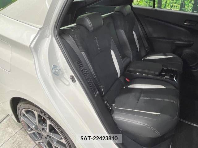 Toyota PRIUS PHV 2018-09 217259-9