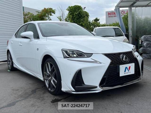 Lexus IS 2017-01 388403-17
