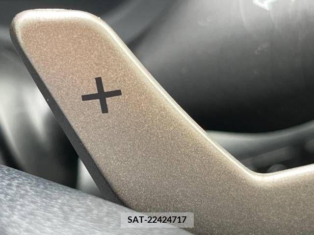 Lexus IS 2017-01 388403-8