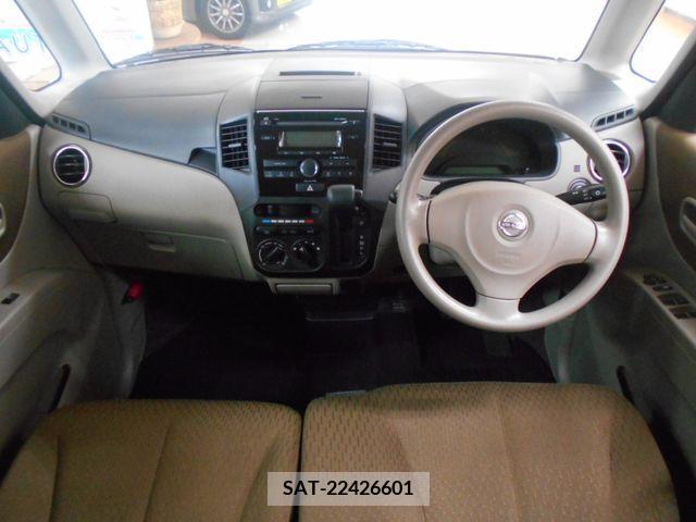 Nissan ROOX 2012-01 324105-2