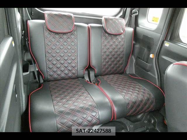Daihatsu WAKE 2017-08 290154-10