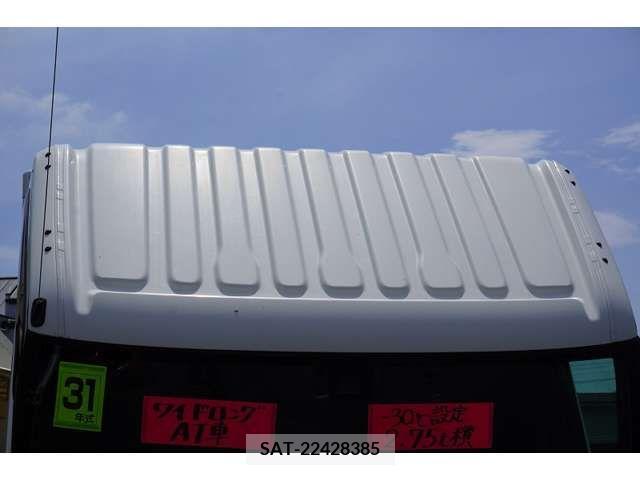 Hino DUTRO 2019-03 333233-17
