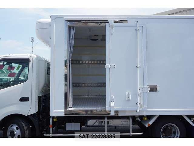 Hino DUTRO 2019-03 333233-19