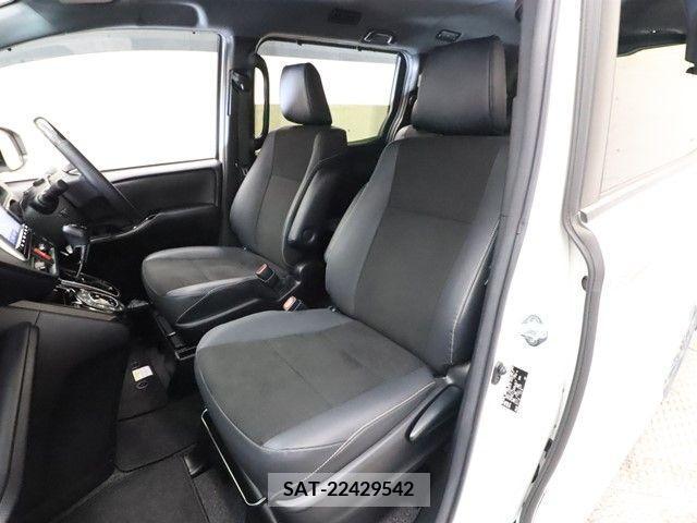 Toyota NOAH 2021-05 280386-5