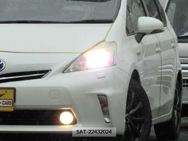 Toyota PRIUS ALPHA 2012-12 366746-15