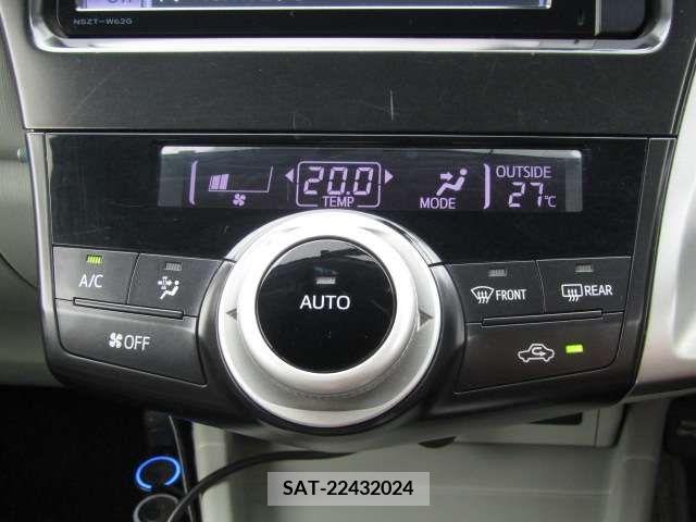 Toyota PRIUS ALPHA 2012-12 366746-14