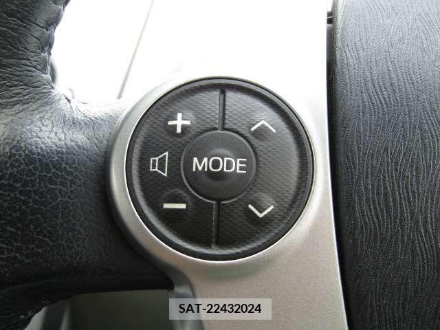 Toyota PRIUS ALPHA 2012-12 366746-13