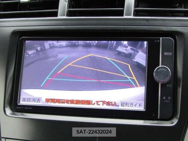 Toyota PRIUS ALPHA 2012-12 366746-1