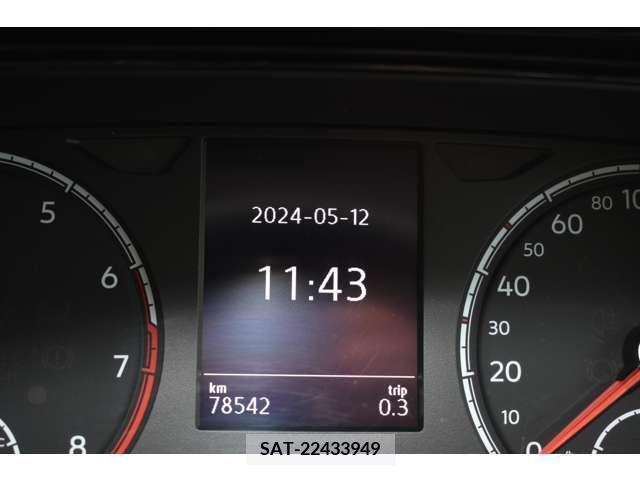 VolksWagen POLO 2018-04 289540-8