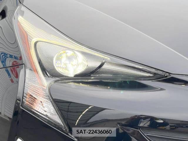 Toyota PRIUS 2017-03 256370-12