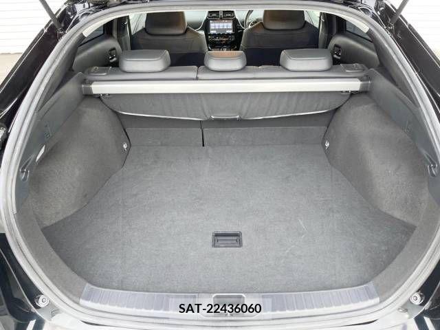 Toyota PRIUS 2017-03 256370-11